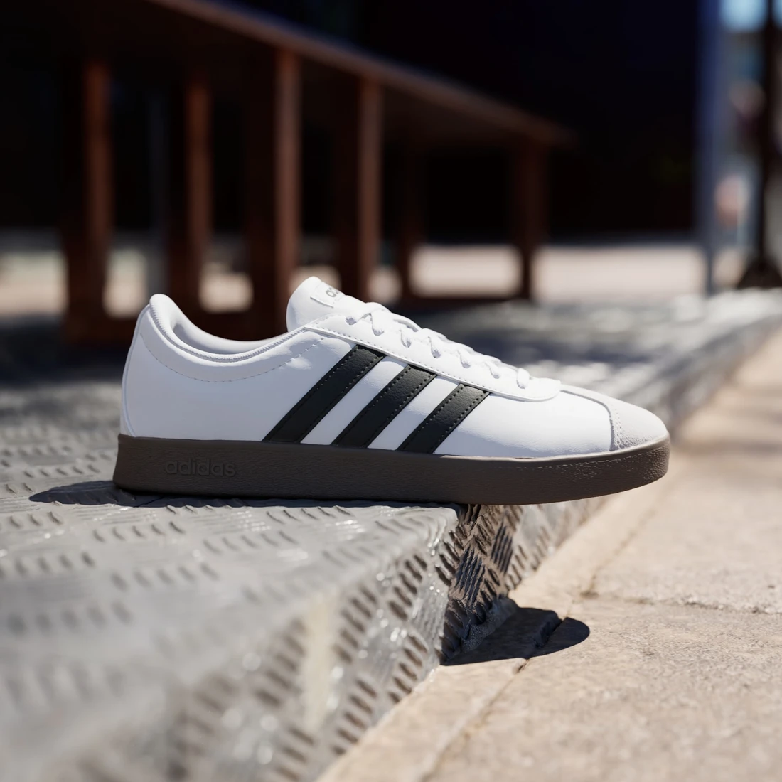 아디다스 VL 코트 베이스 클라우드 화이트 코어 블랙 우먼스 ID3714