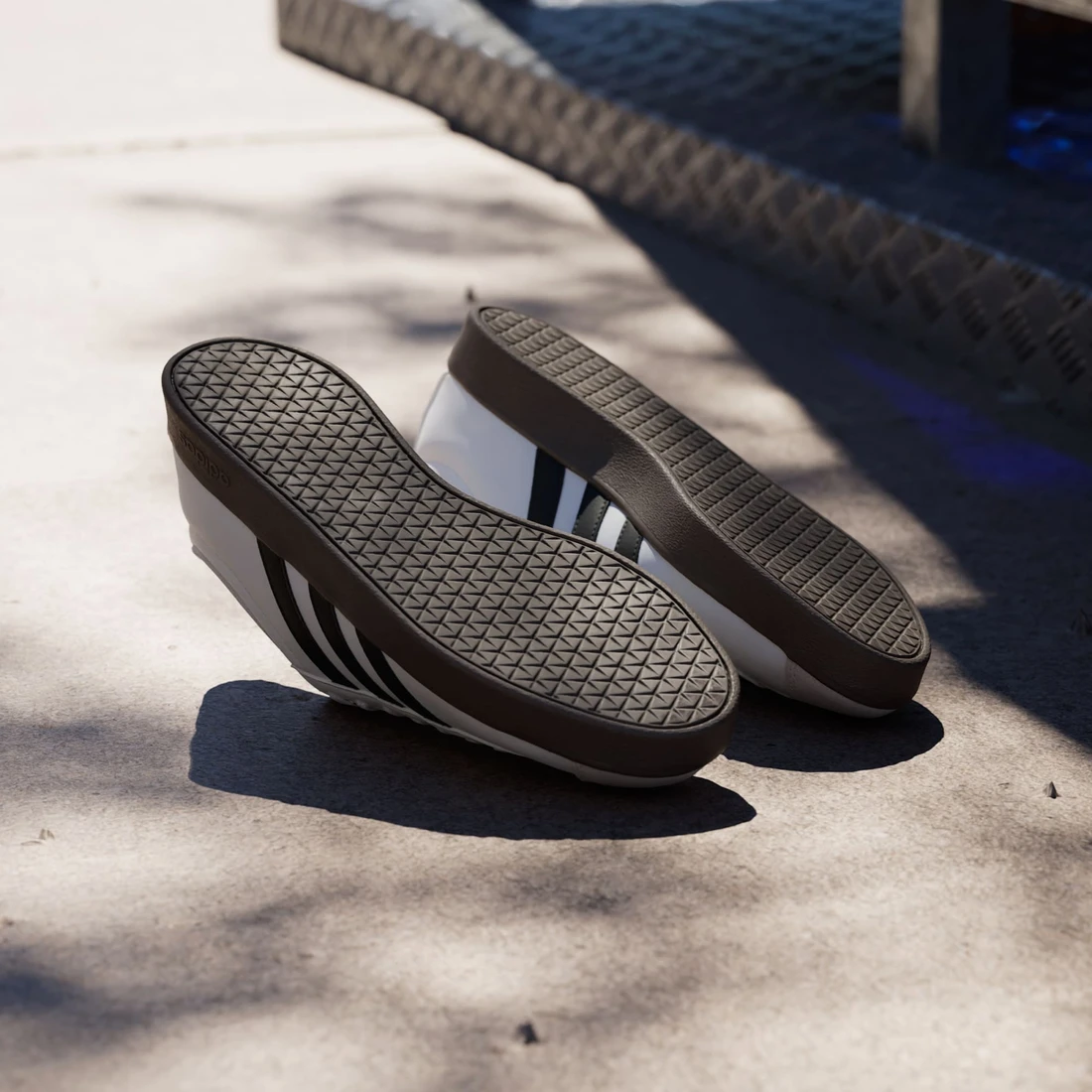 아디다스 VL 코트 베이스 클라우드 화이트 코어 블랙 우먼스 ID3714