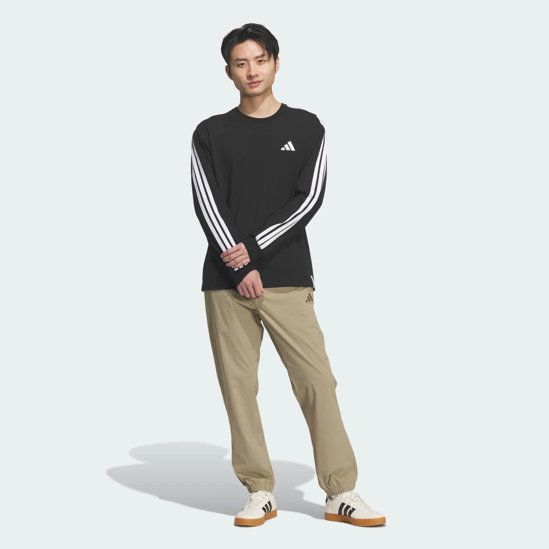 아디다스 에센셜 플로스 루즈 핏 3-스트라이프 롱 슬리브 티셔츠 KF3728
