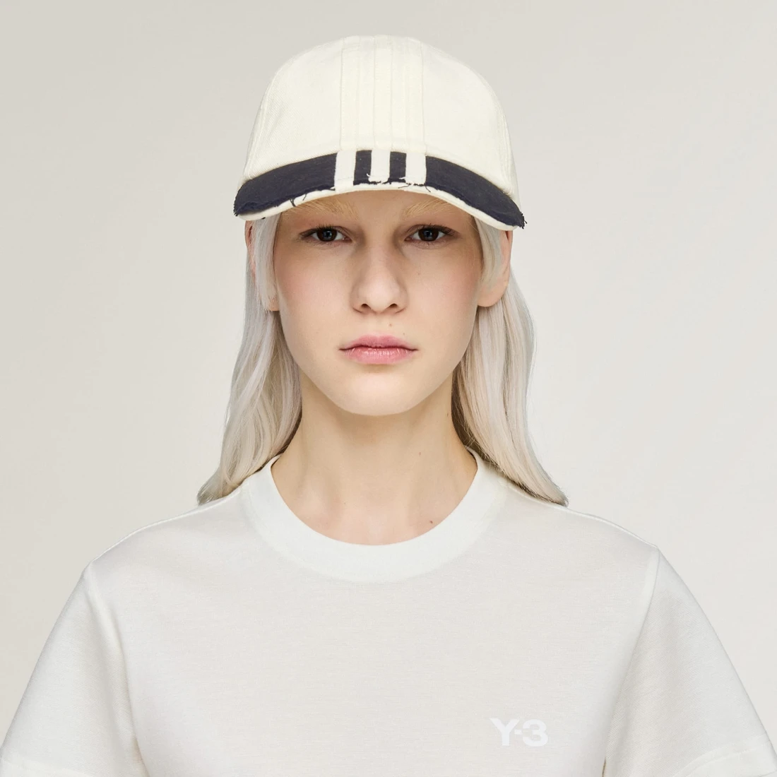 Y-3 x 요지 야마모토 스트라이프 캡 오프 화이트 KT3211