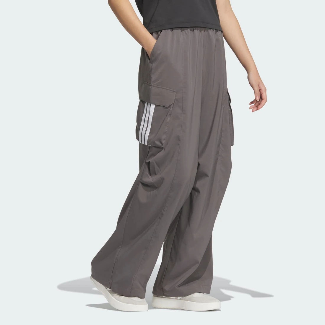 아디다스 밸류 레인지 우븐 팬츠 JZ2333