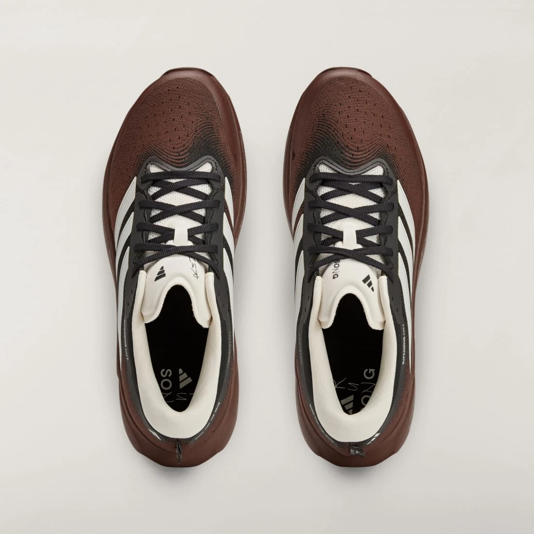 아디다스 슈퍼노바 라이즈 3 러닝화 KI3616