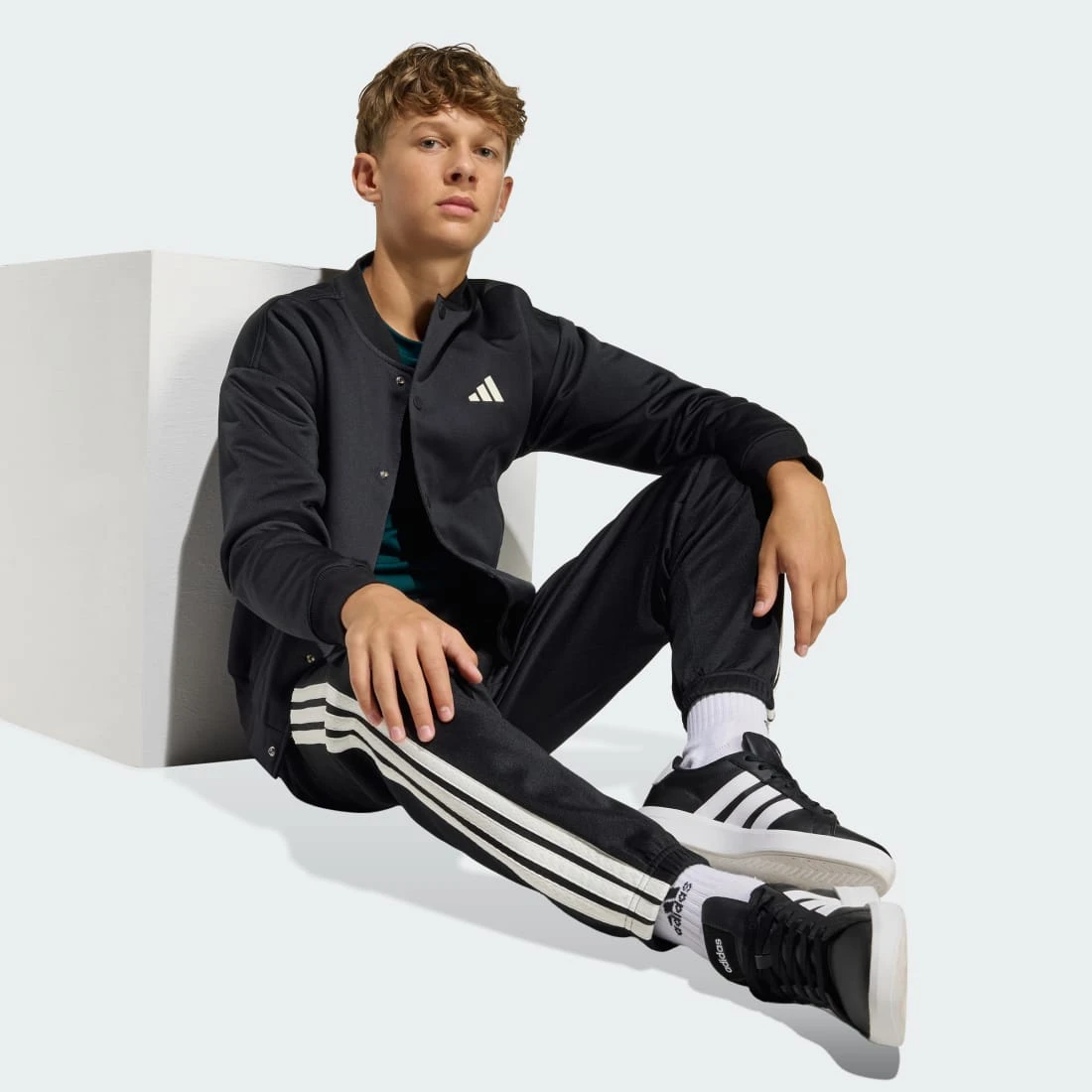 아디다스 스태디움 트랙 팬츠 KB7000