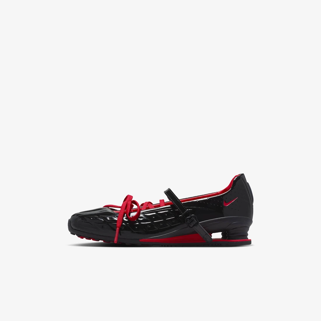 나이키 우먼스 샥스 Z 칼리스트라 x LABELHOOD 블랙 유니버시티 레드 IW7881-001