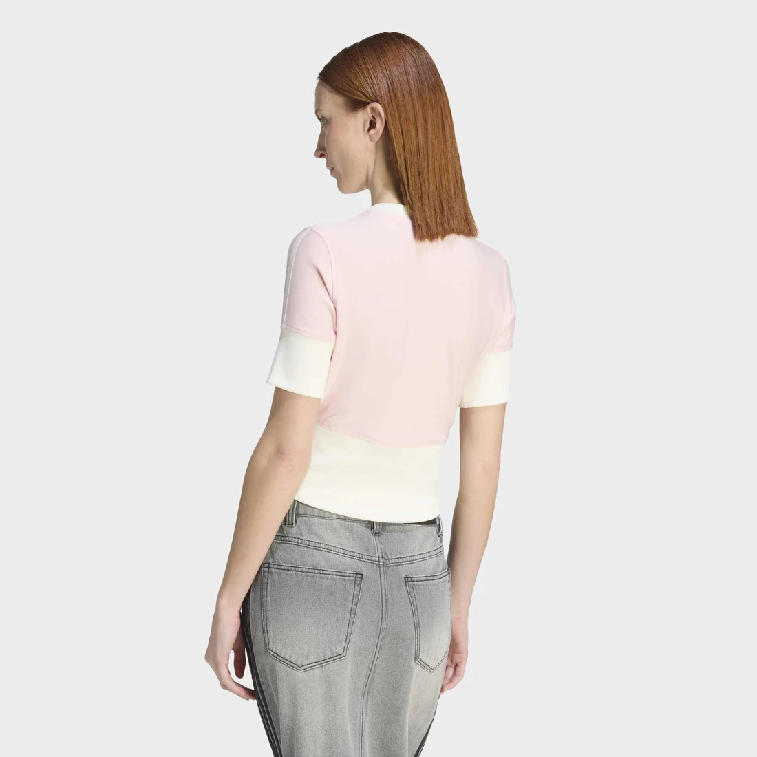 아디다스 V-neck Shirt KW4541