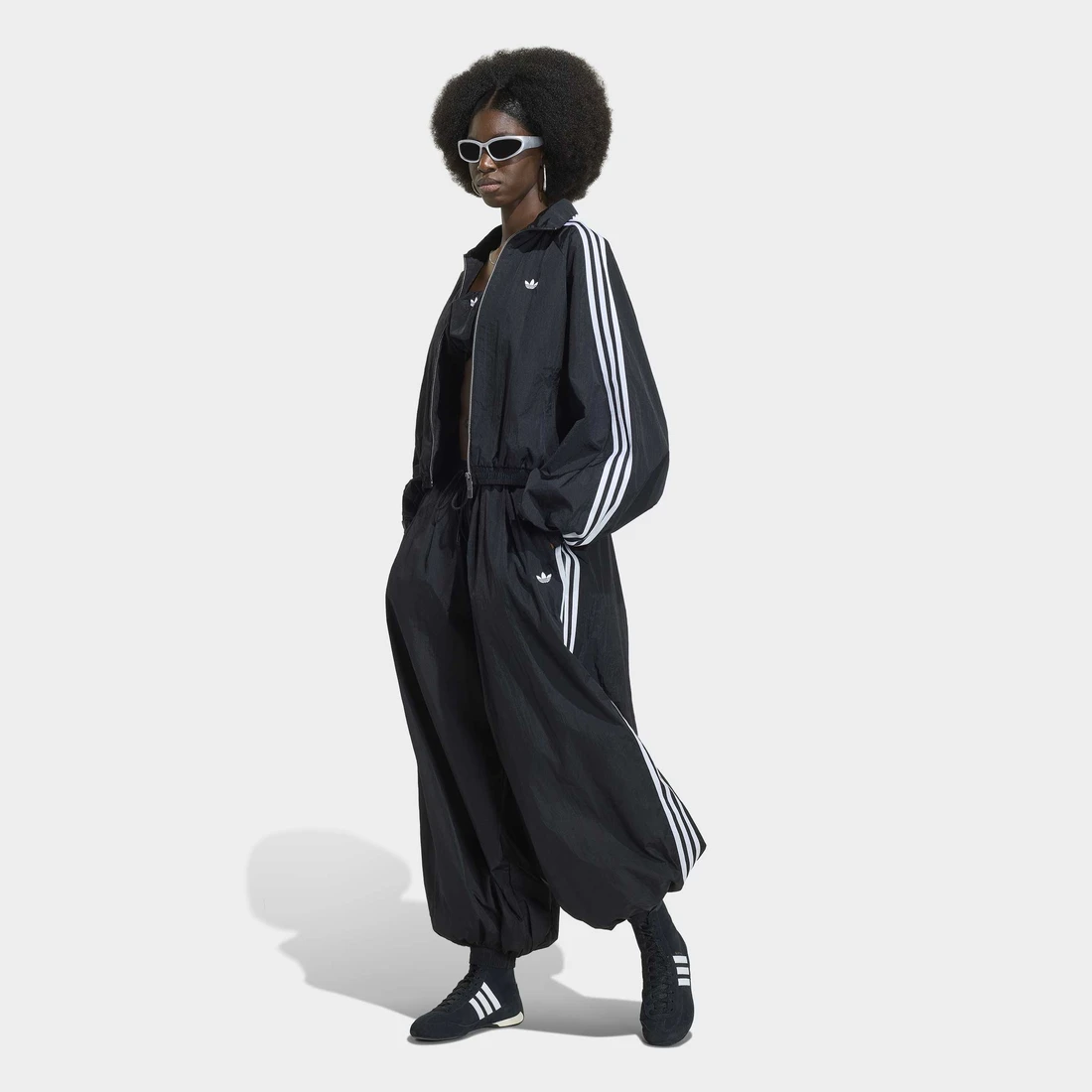 아디다스 아딜레늄 5.0 벌룬 트랙탑 블랙 - KR 사이즈 우먼스 KY5045