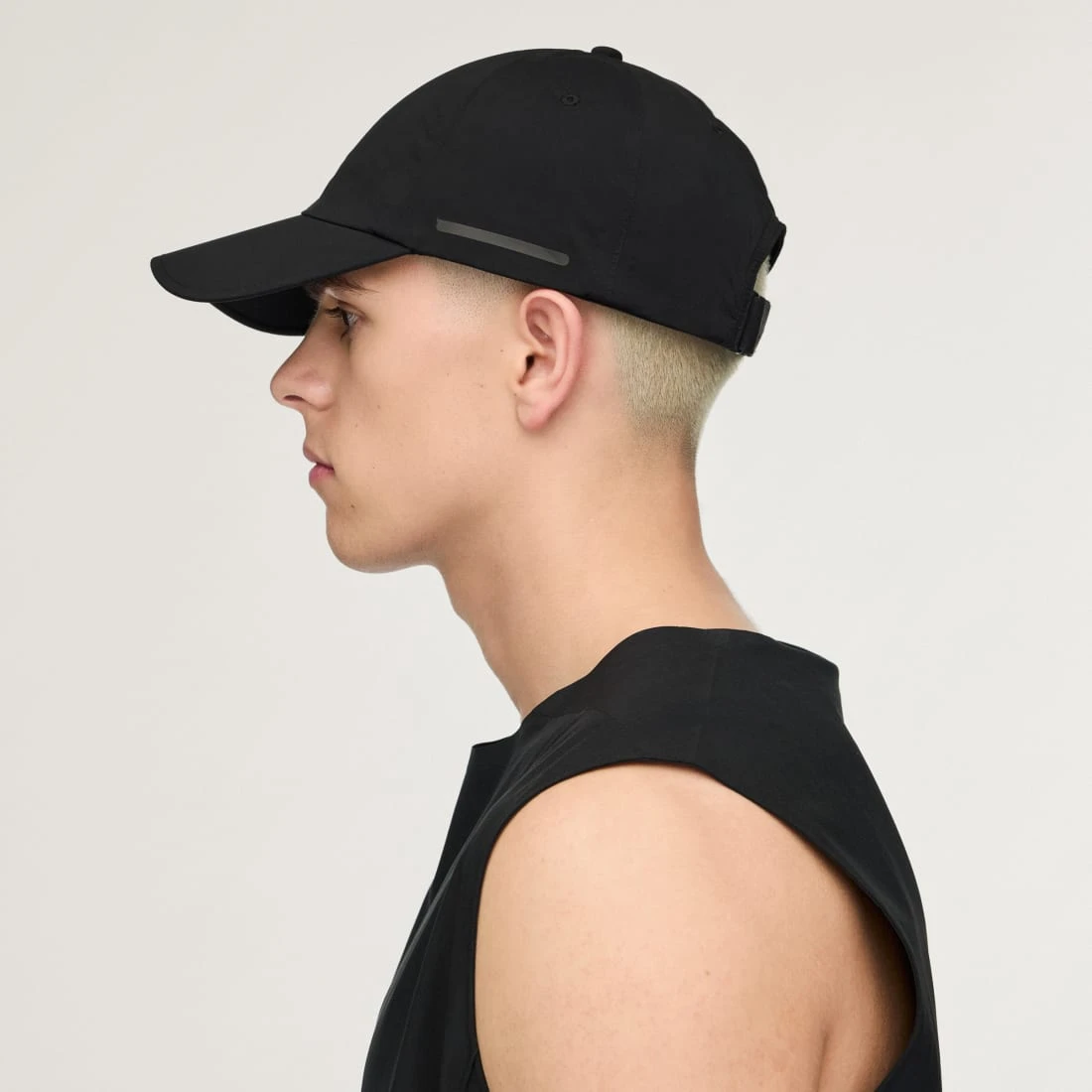 아디다스 x 엔타이어 스튜디오 캡 블랙 KE7904