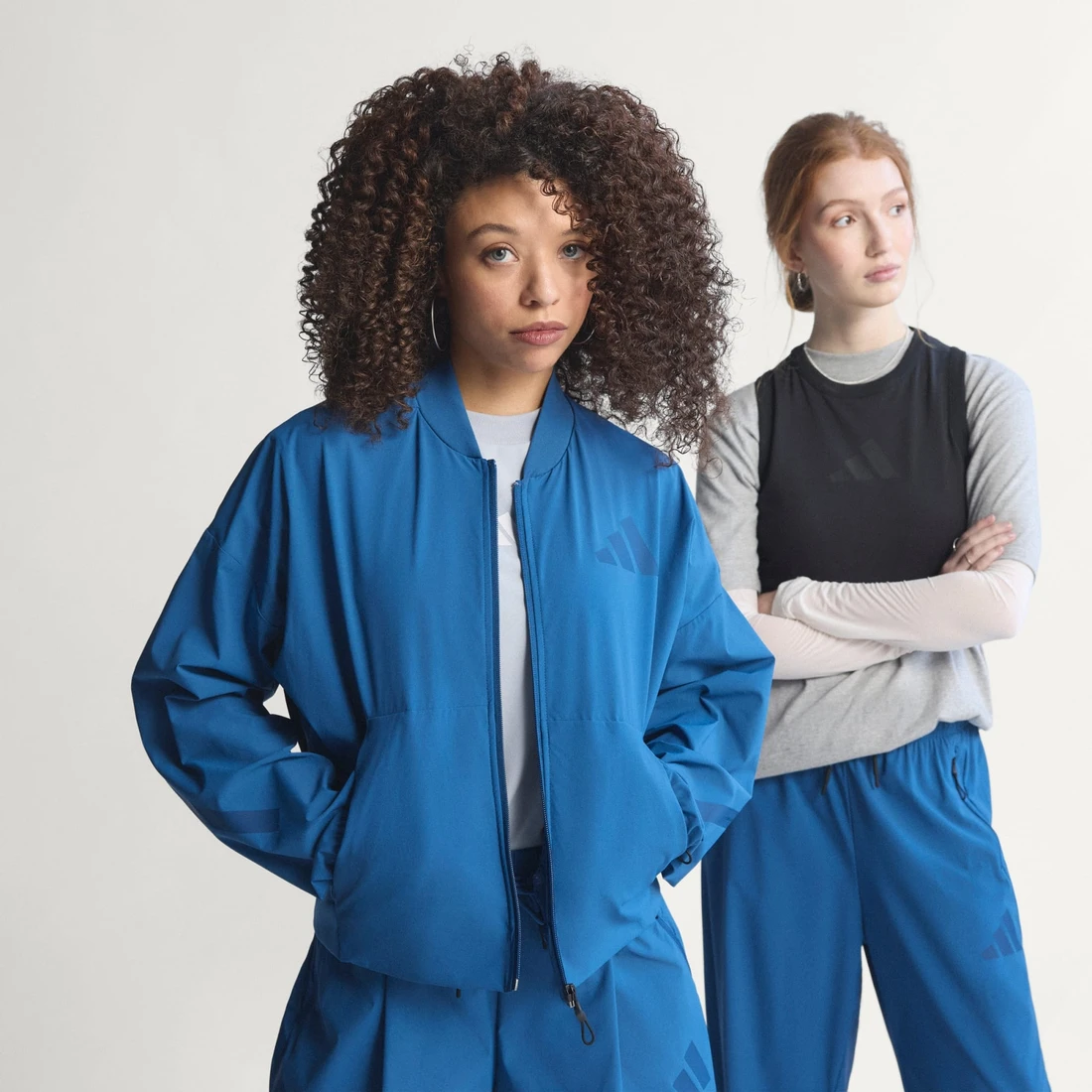 아디다스 아디다스 Z.N.E WOVEN 봄버 KF1822