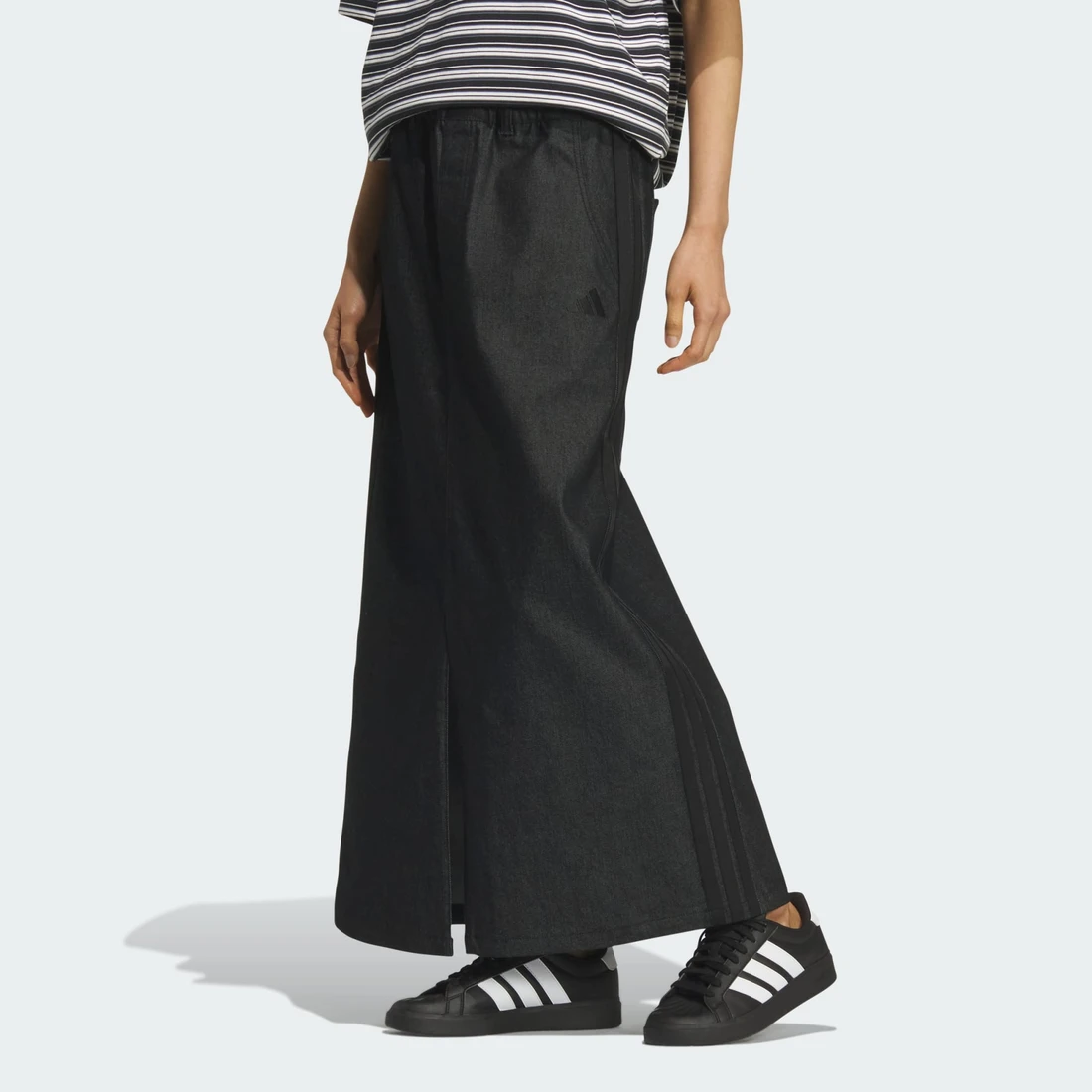 아디다스 스타디움 크롬 데님 루즈 핏 스커트 KF8217