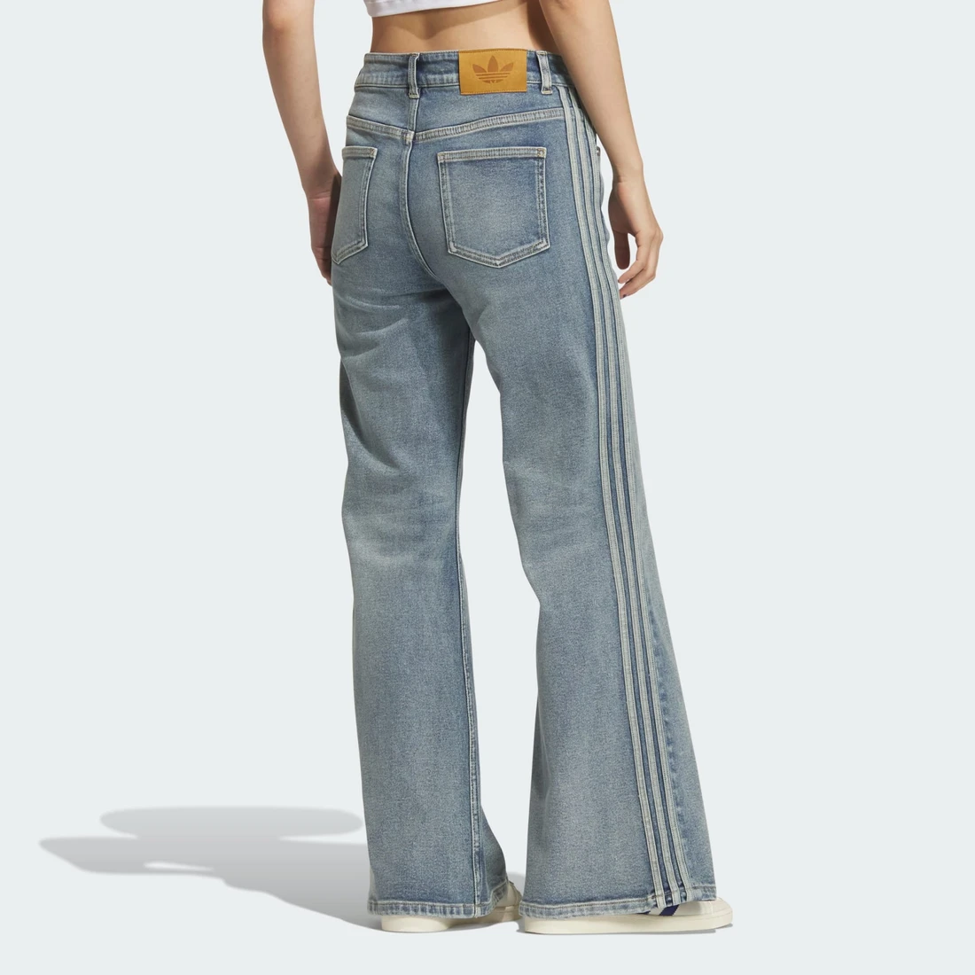 아디다스 플레어 워싱 팬츠 KT3173