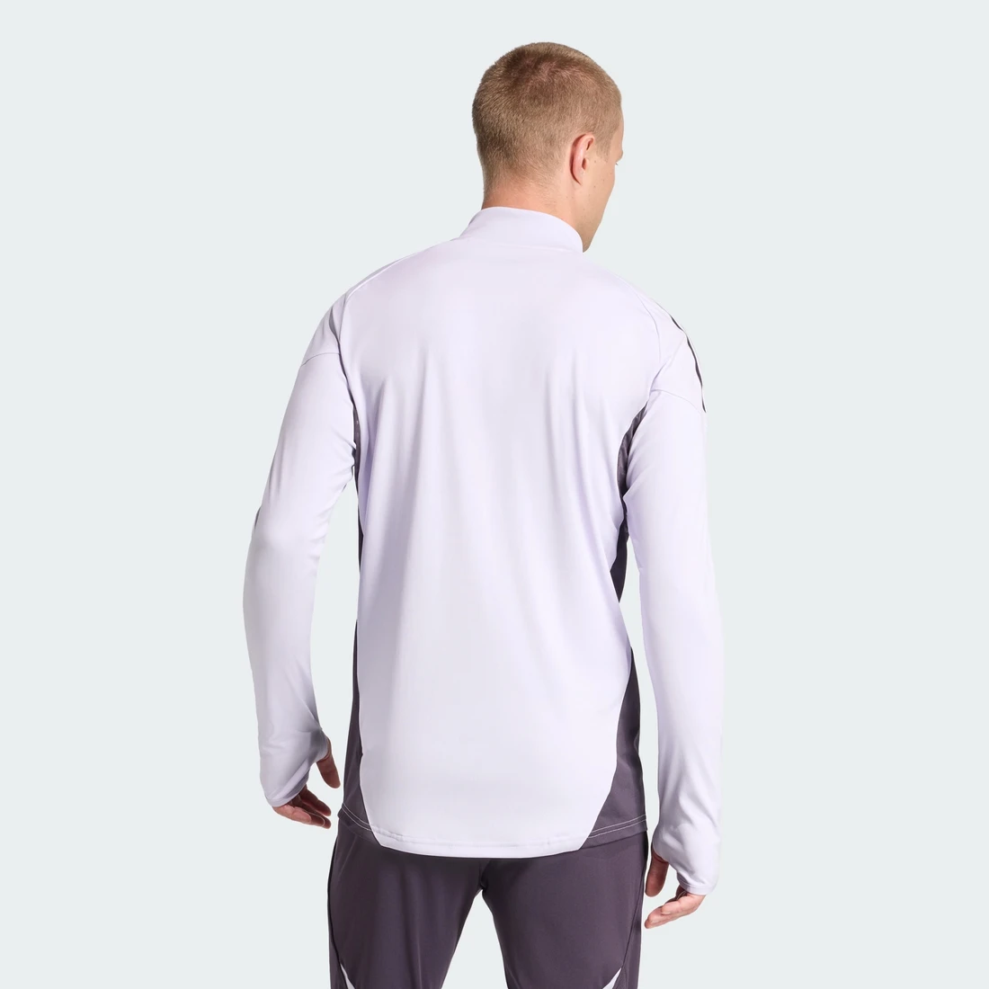 아디다스 맨체스터 유나이티드 티로 25 컴피티션 트레이닝 탑 퍼플 틴트 오로라 블랙 - KR 사이즈 (논 마킹 버전) KA8940