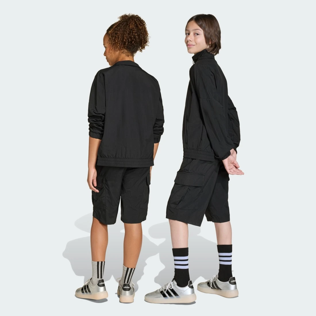 아디다스 퓨처 아이콘 우븐 카고 쇼츠 KA0390