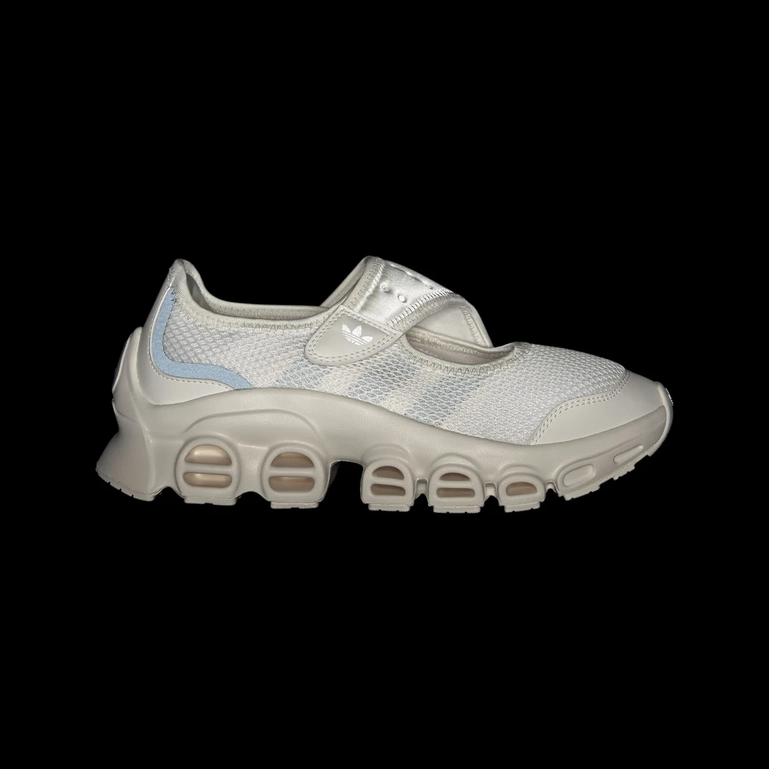 아디다스 아디폼 메가제인 클라우드 화이트 아이언 메탈릭 우먼스 JQ8245