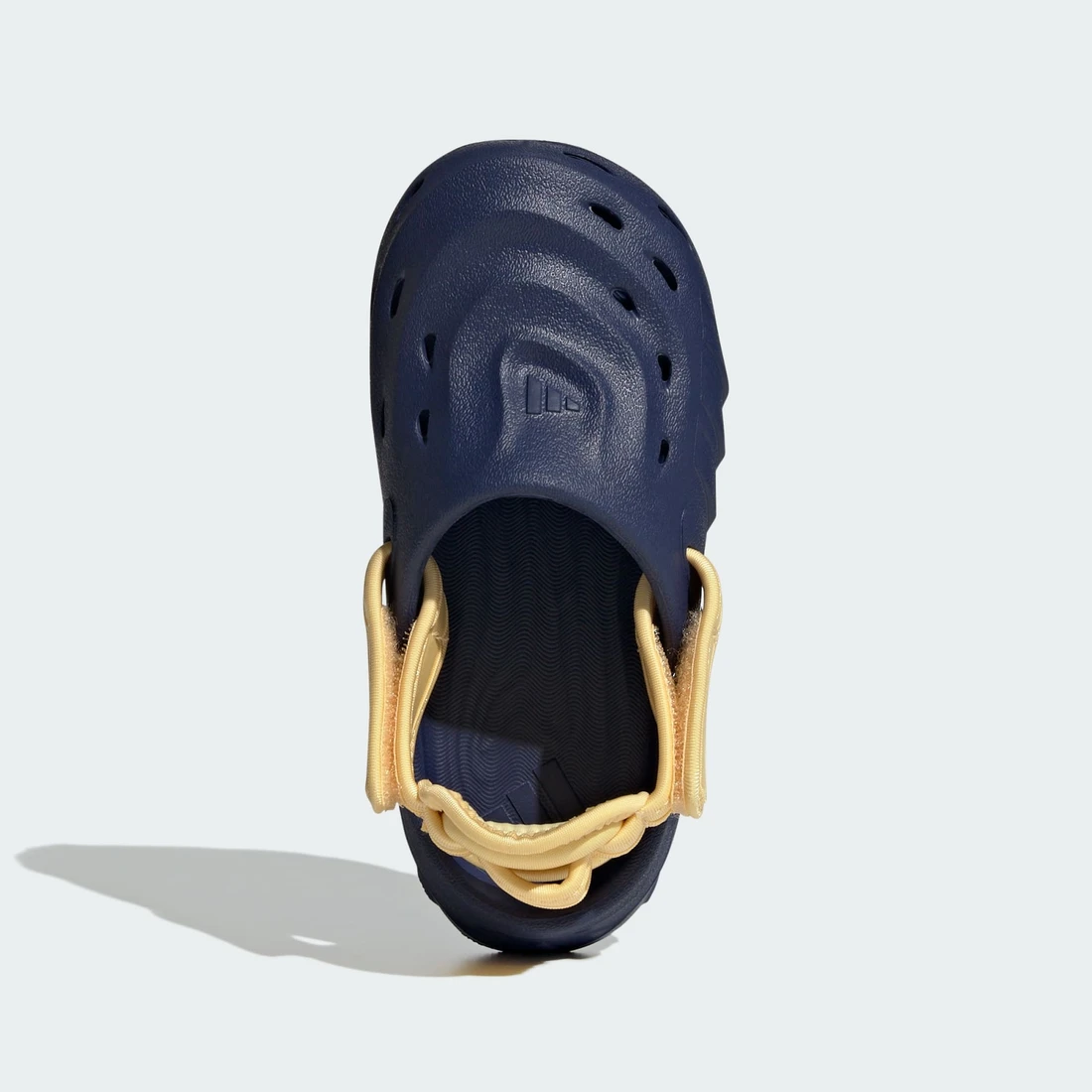 아디다스 맥스클로그 IH6851