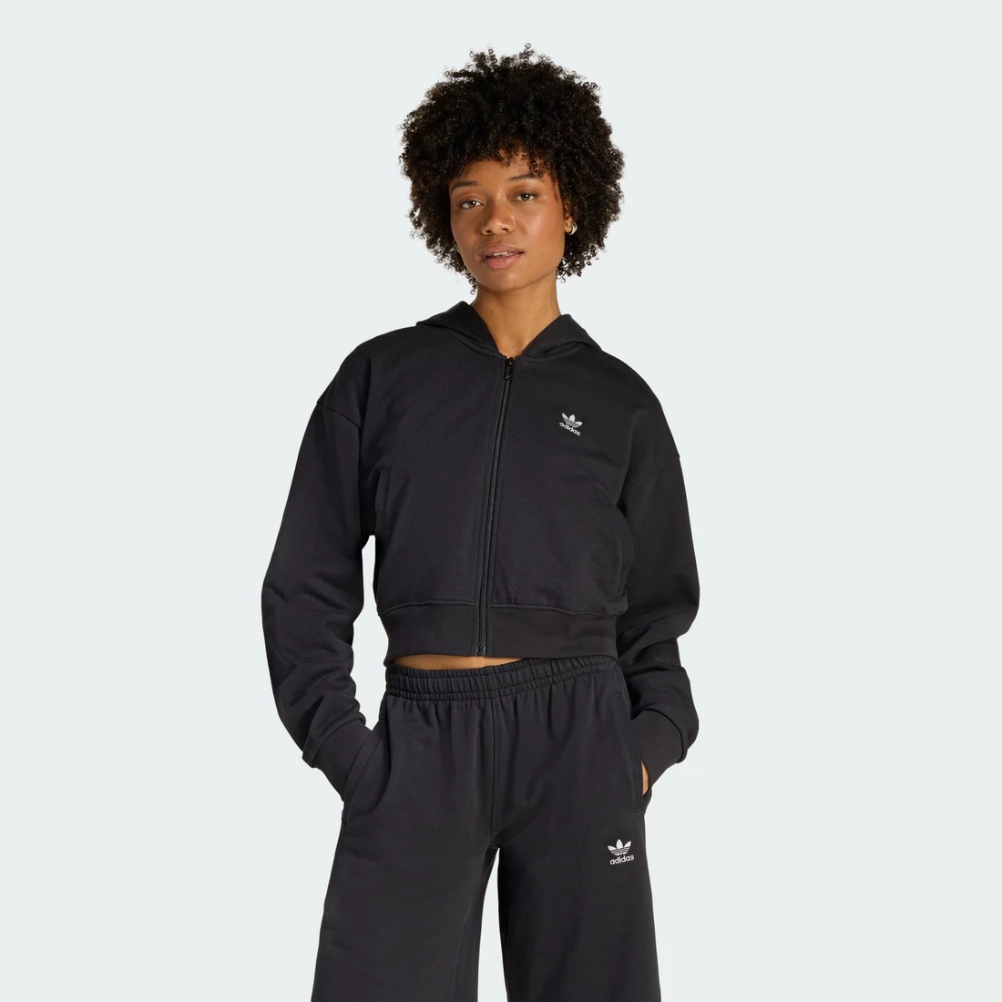 아디다스 에센셜 프렌치 테리 크롭 지퍼 후디 KE3215