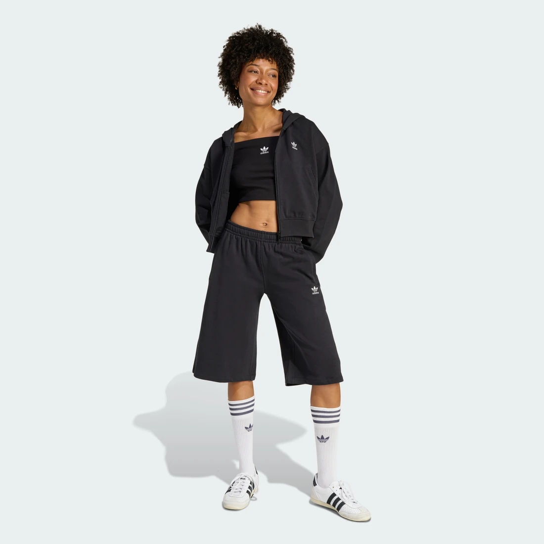 아디다스 에센셜 프렌치 테리 크롭 지퍼 후디 KE3215