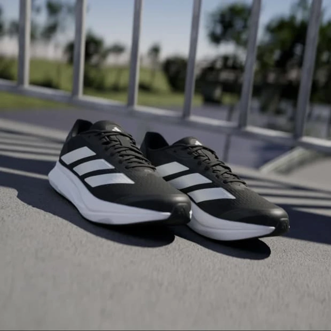 아디다스 듀라모 SL 2 와이드 코어 블랙 클라우드 화이트 IF9400