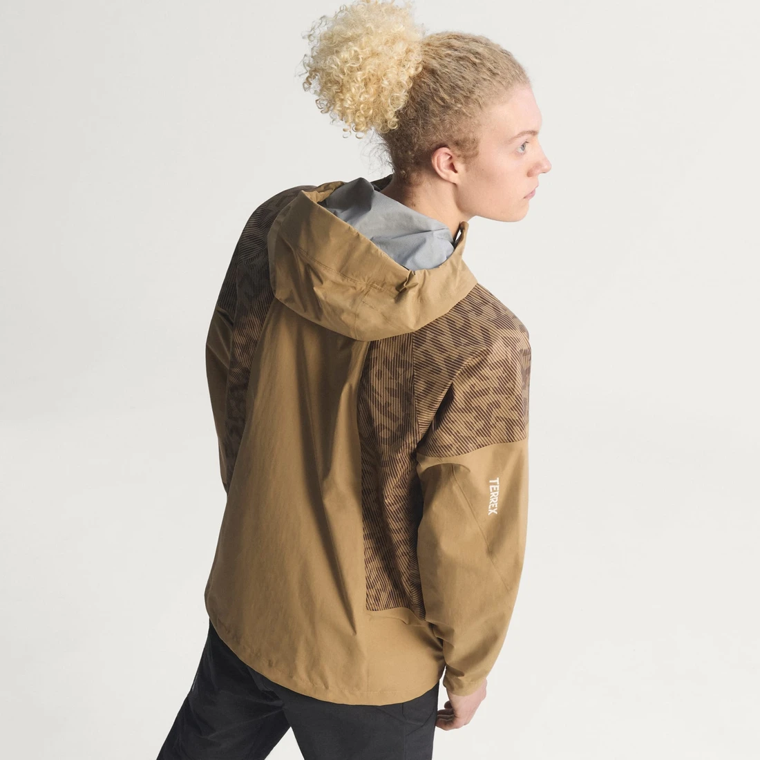 아디다스 TERREX 엑스페리어 2.5 레이어 하이브리드 프라임니트 클라이마프루프 재킷 KA2478