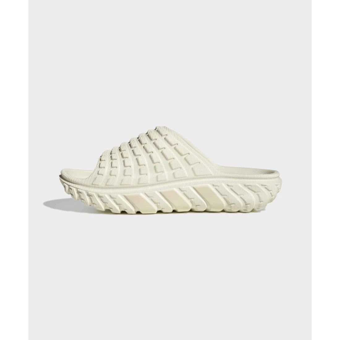 아디다스 아딜렛 94 슬라이드 아이보리 알루미나 IH6893