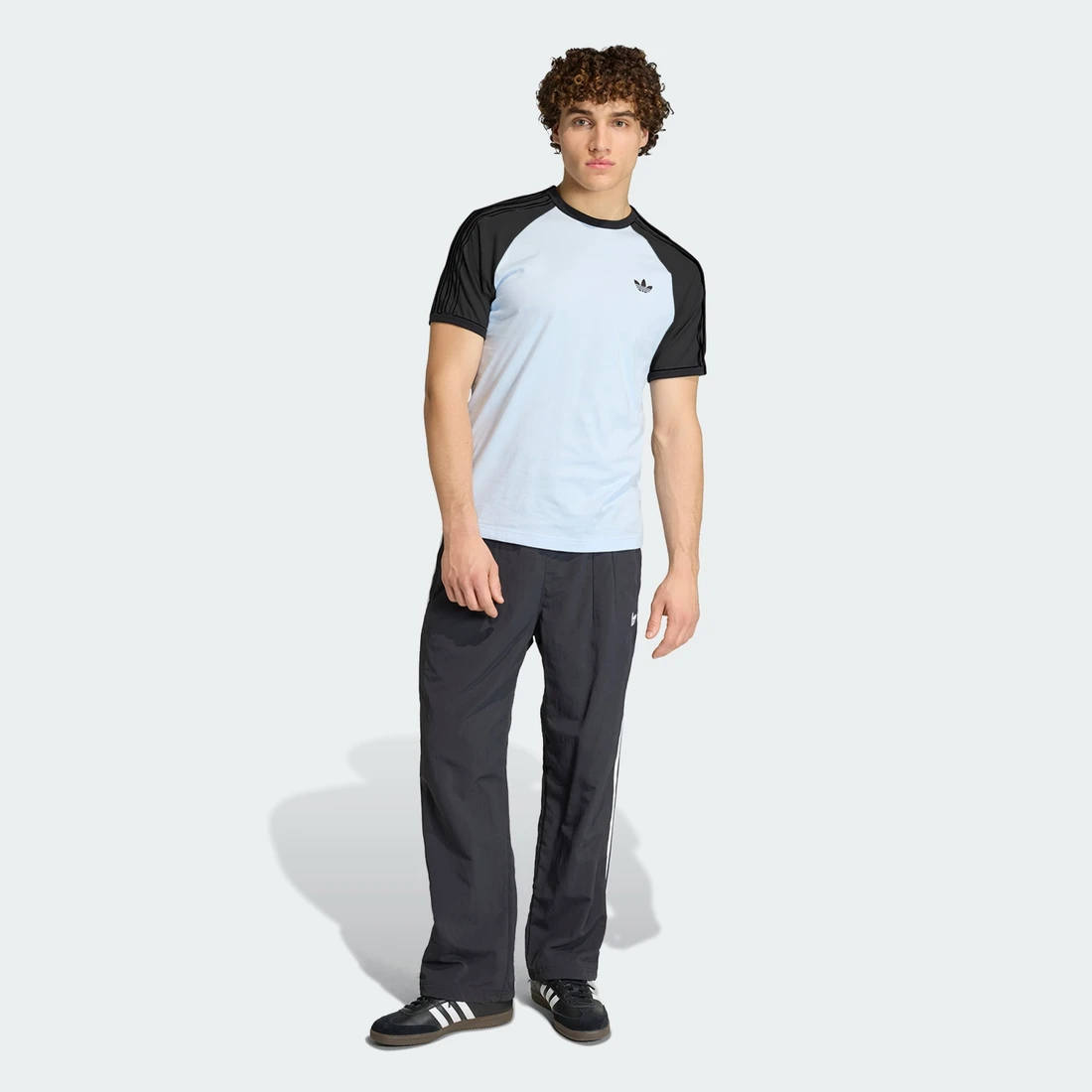 아디다스 3-STRIPES 티 KE2423