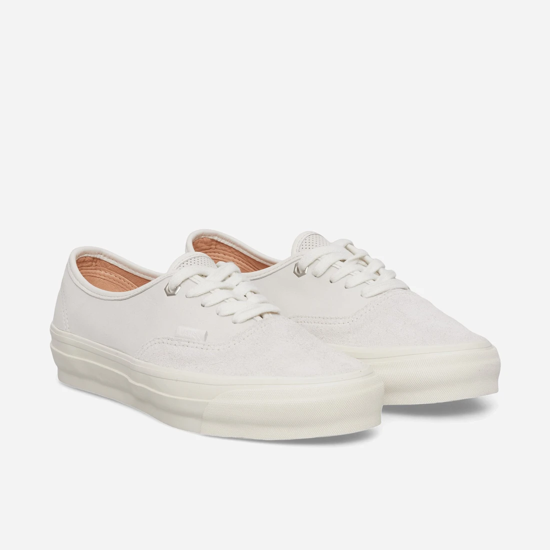 반스 HAVEN Authentic 44 Vibram Sneakers White VN000Z6KCJ71