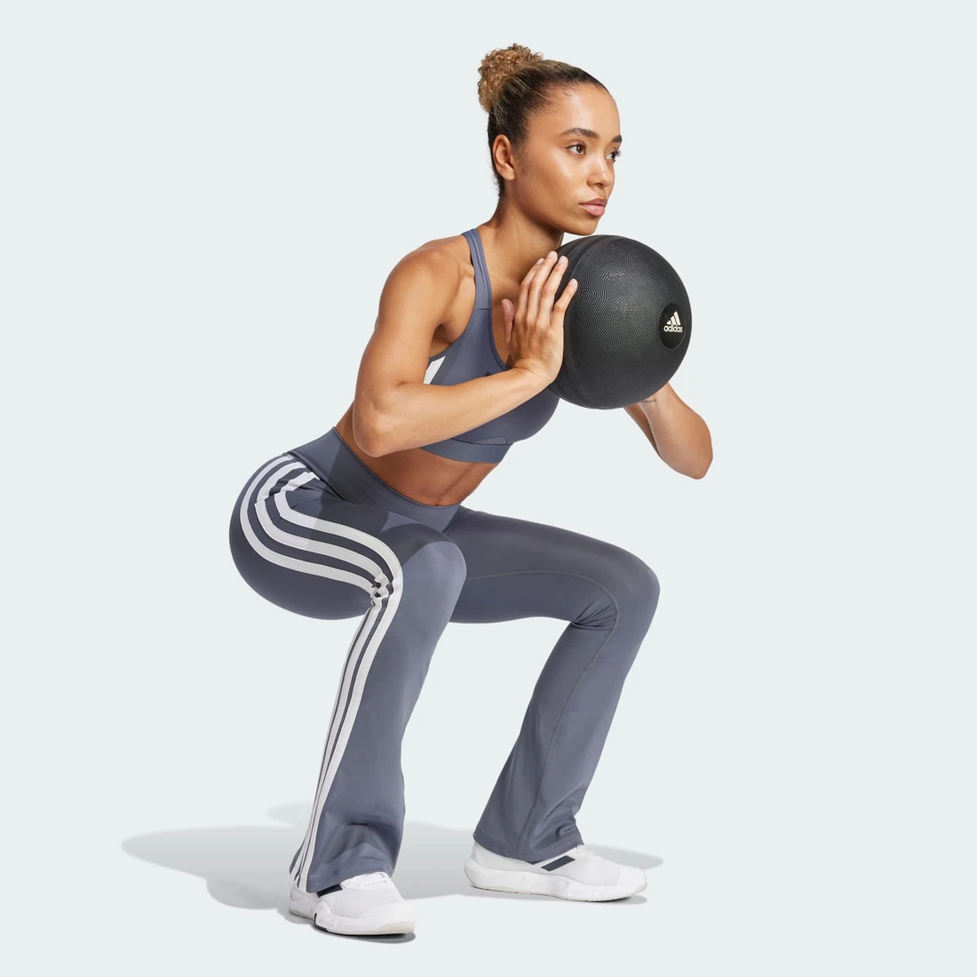 아디다스 옵티메 에센셜 3-스트라이프 플레어드 레깅스 JE2939