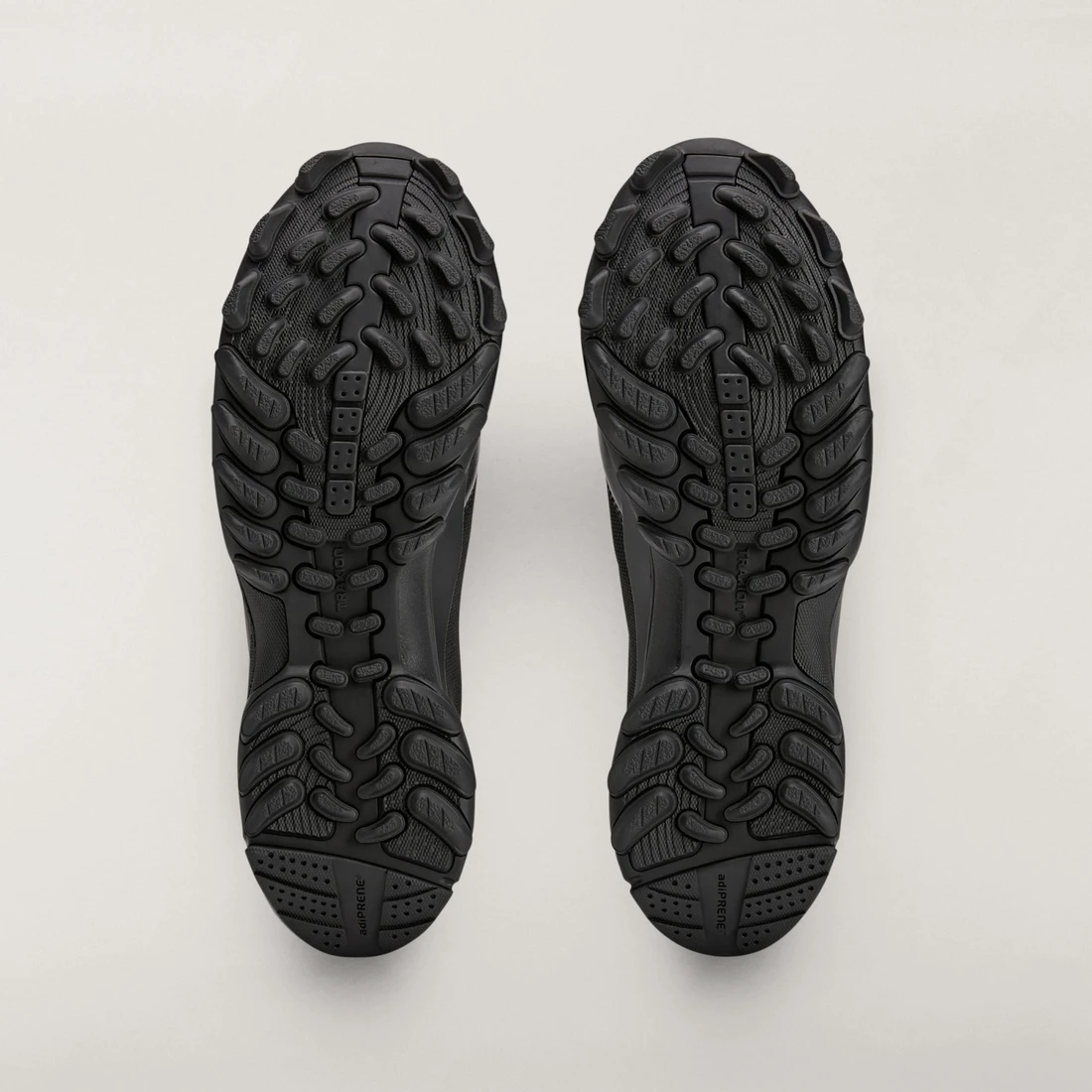 Y-3 x 요지 야마모토 GSG9 로우 블랙 KI4342