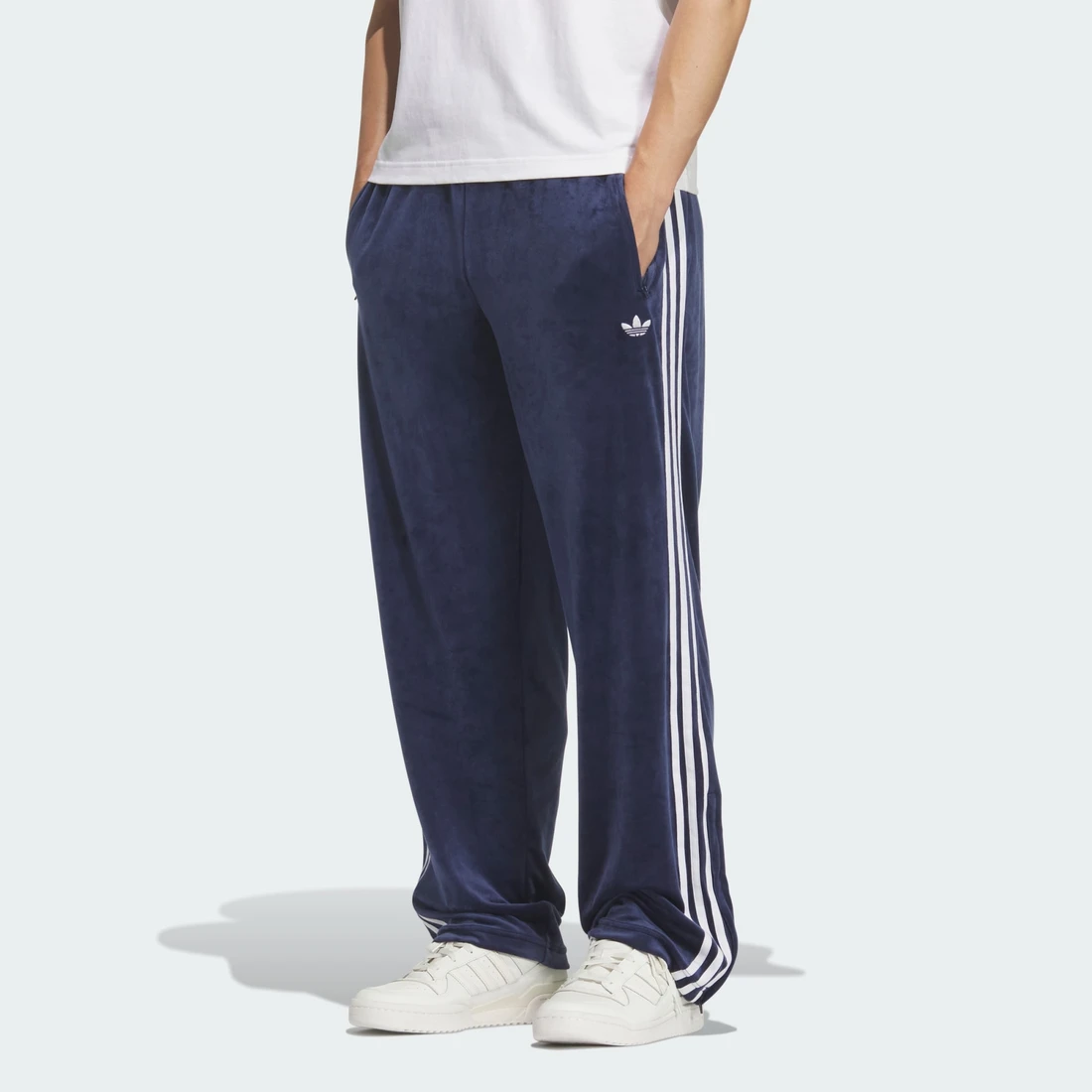 아디다스 FB TP 벨루어 트랙 팬츠 나이트 인디고 - KR 사이즈 KQ5482