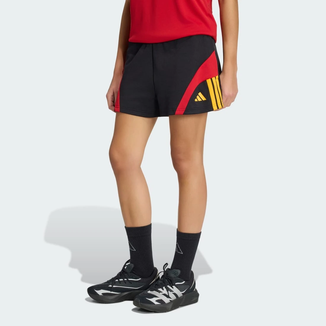 아디다스 하우스 오브 티로 쇼츠 KE5688