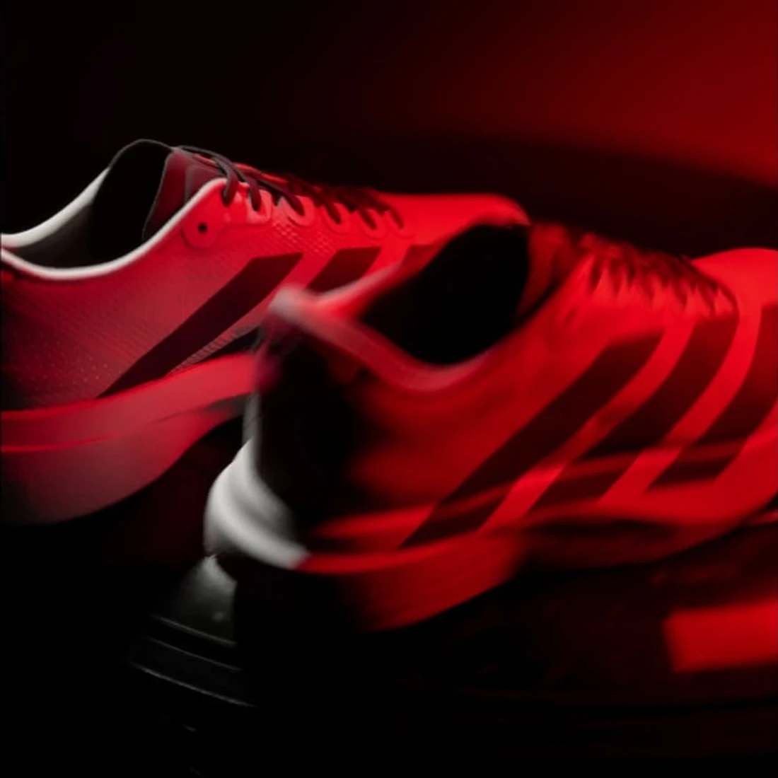 아디다스 x 아우디 아디제로 EVO SL 초크 펄 유틸리티 블랙 KJ3670