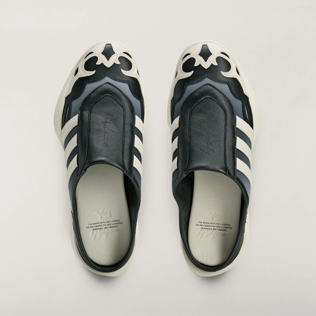 Y-3 레귤러 뮬 블랙 오프 화이트 KI6981