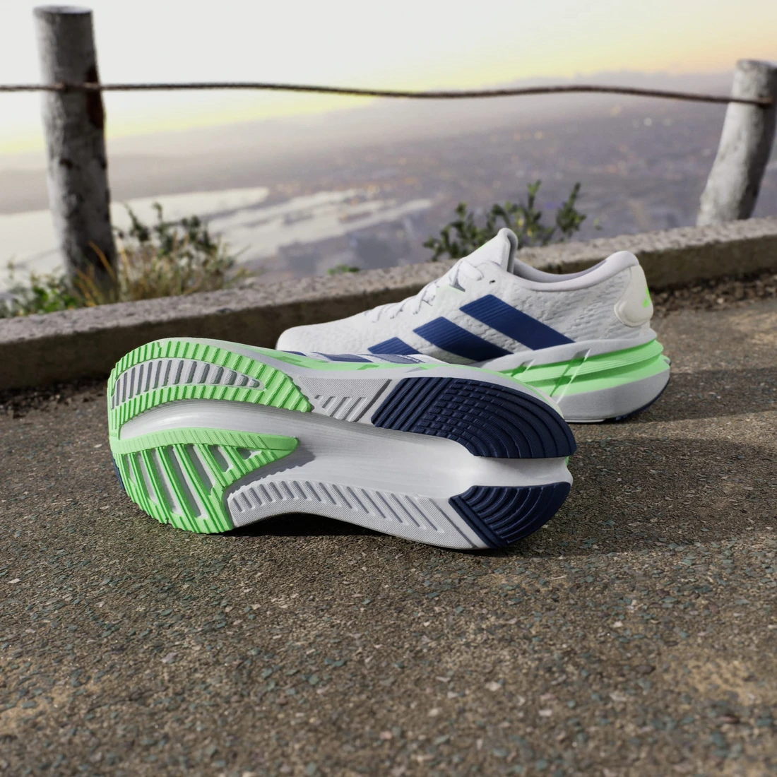 아디다스 아디스타 4 러닝화 JP6574