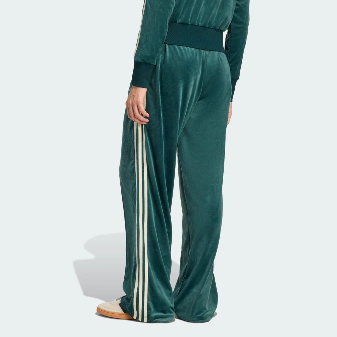 아디다스 ADIDAS ORIGINALS X LIBERTY LONDON 디보싱 벨벳 트랙 팬츠 JW5268