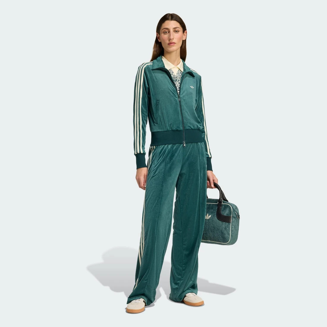 아디다스 ADIDAS ORIGINALS X LIBERTY LONDON 디보싱 벨벳 트랙 팬츠 JW5268