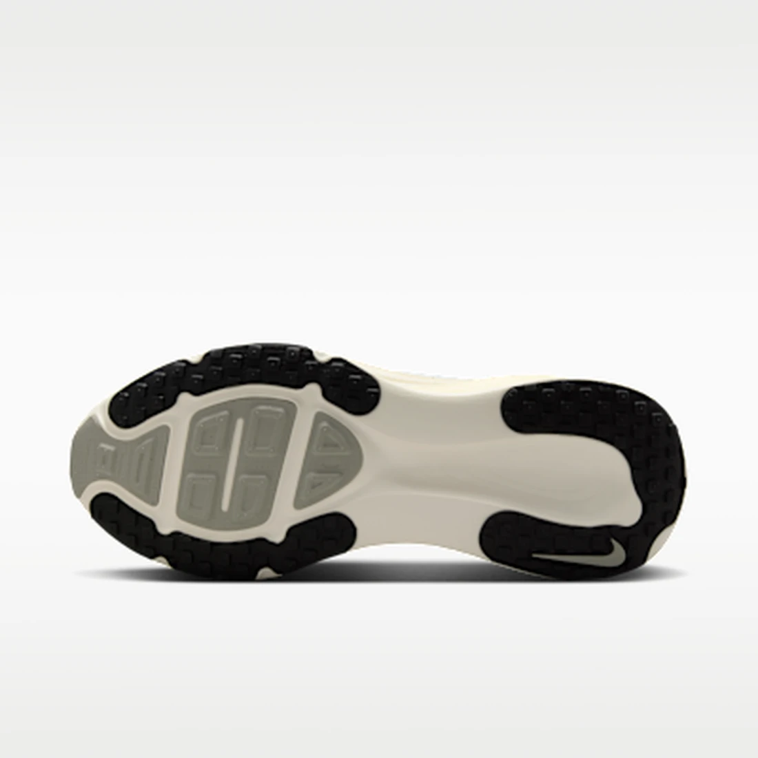 나이키 보메로 18 서밋 화이트 코코넛 밀크 HM6803-101