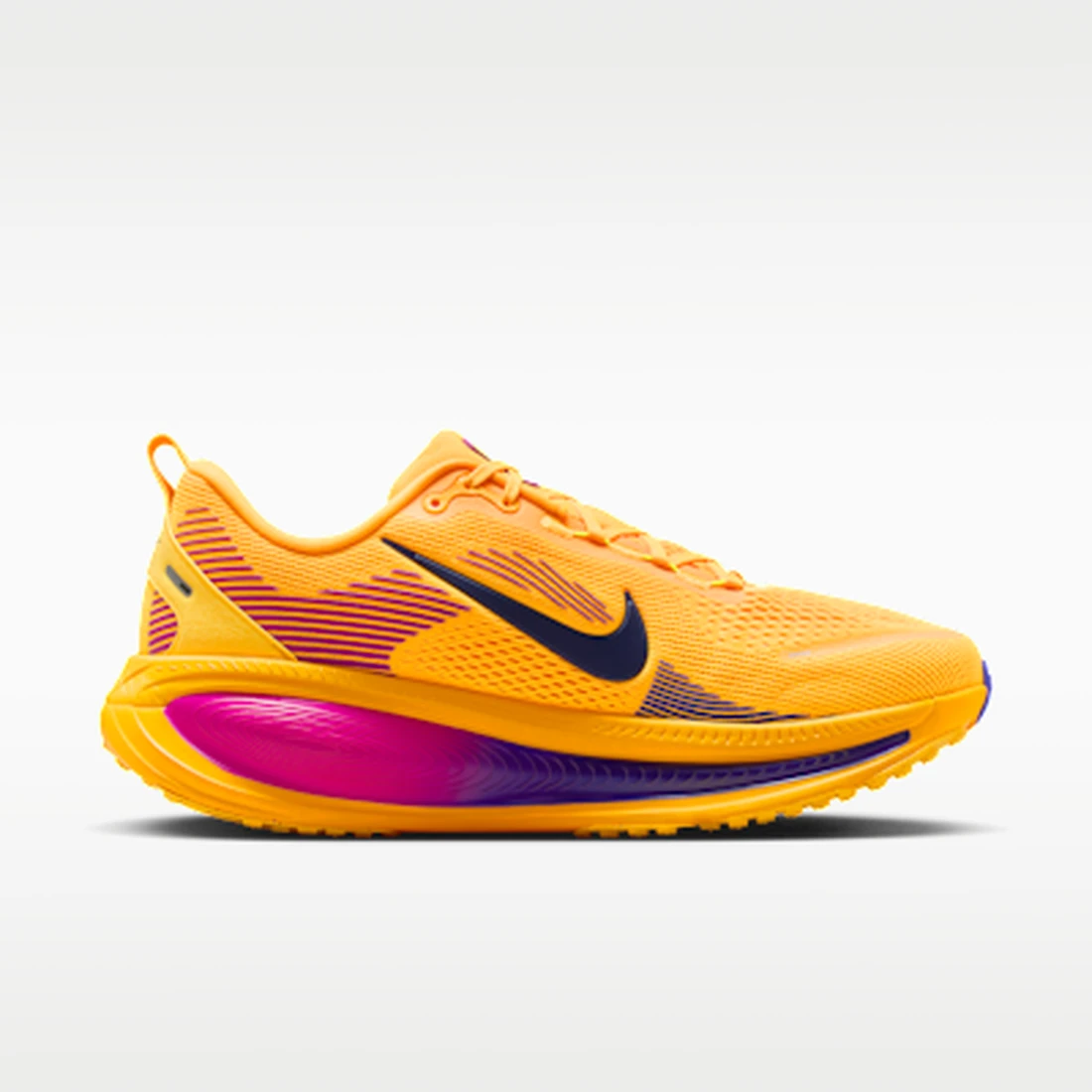 나이키 보메로 18 남성 로드 러닝화 HM6803-802