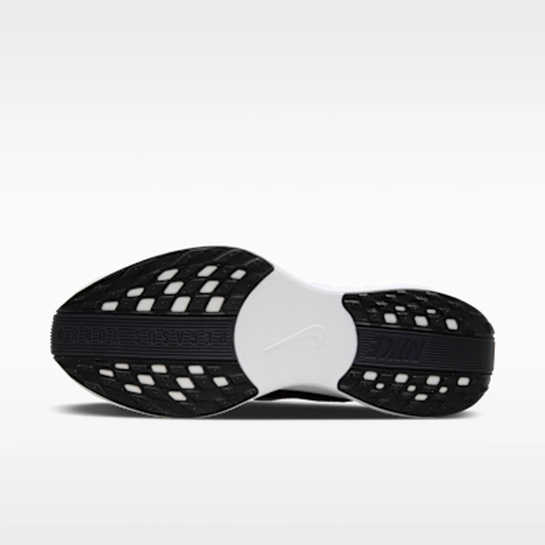 나이키 페가수스 플러스 블랙 퓨어 플래티넘 FQ7262-002