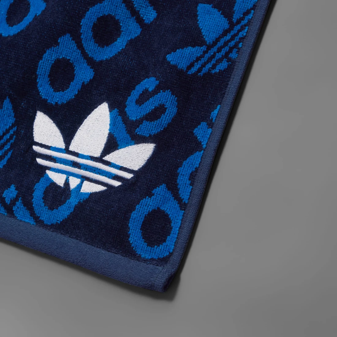 아디다스 오리지널스 프리미엄 골프 타월 JD7079