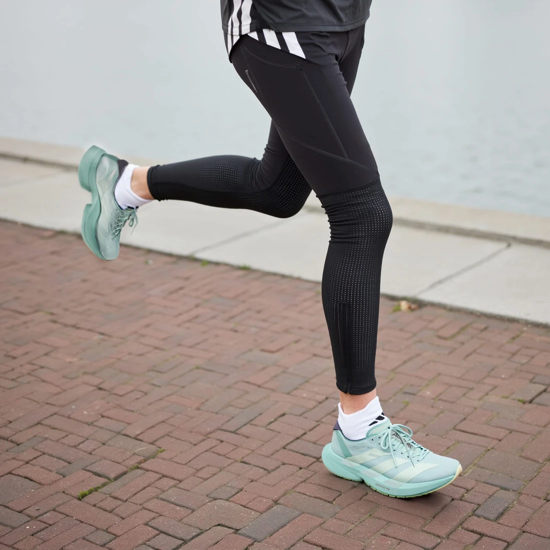 아디다스 아디제로 아디오스 프로 4 M JR7429