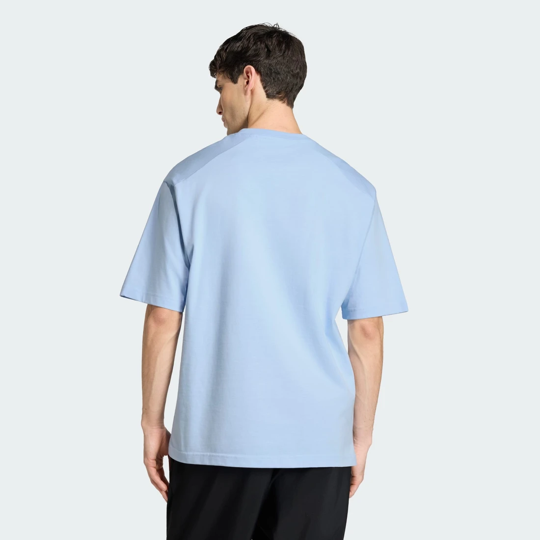 아디다스 DOODLE STAND-UP PADDLE 그래픽 티셔츠 KB4901