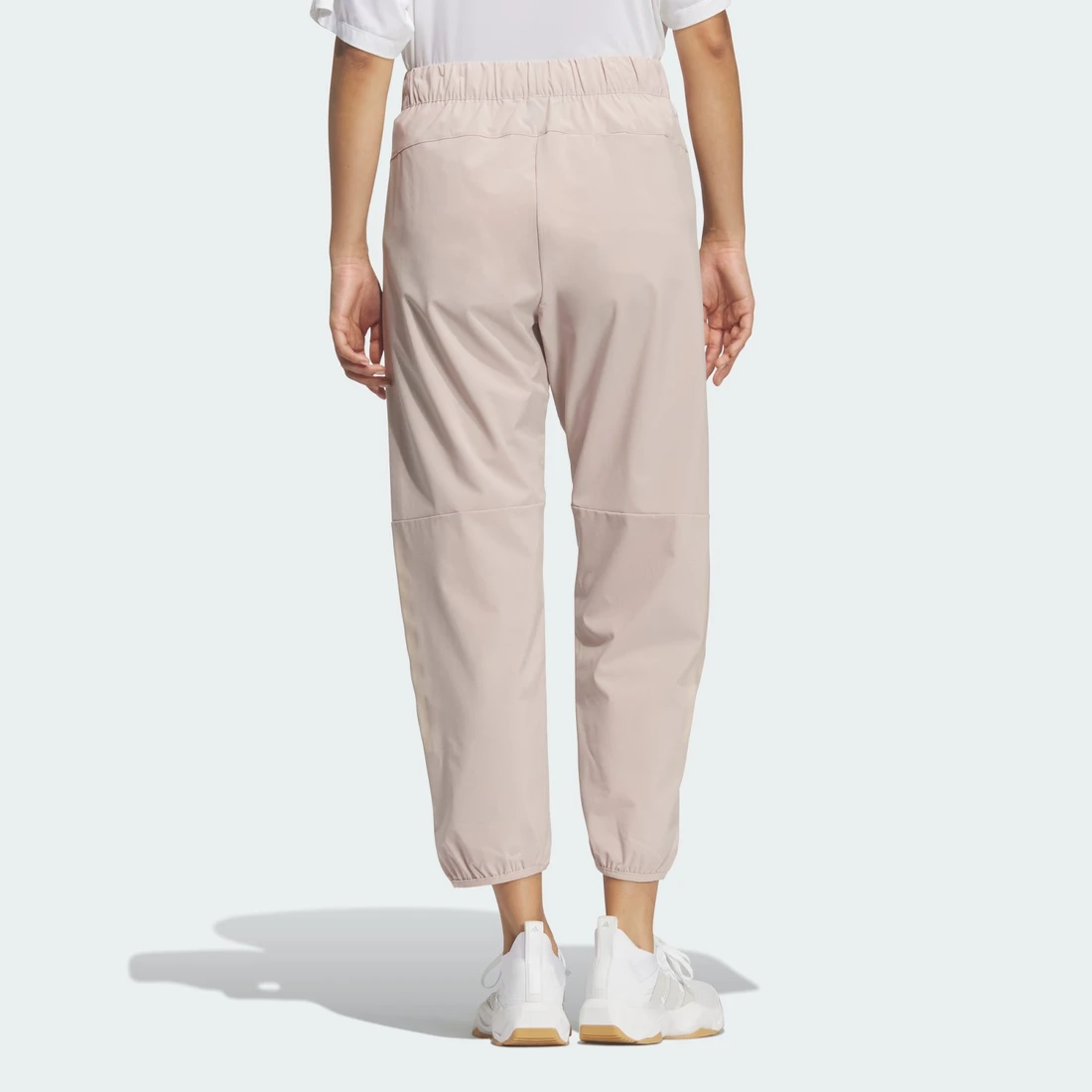 아디다스 트레이닝 에센셜 플러스 루즈 핏 스트레치 우븐 9/10 테이퍼드 팬츠 KE9135