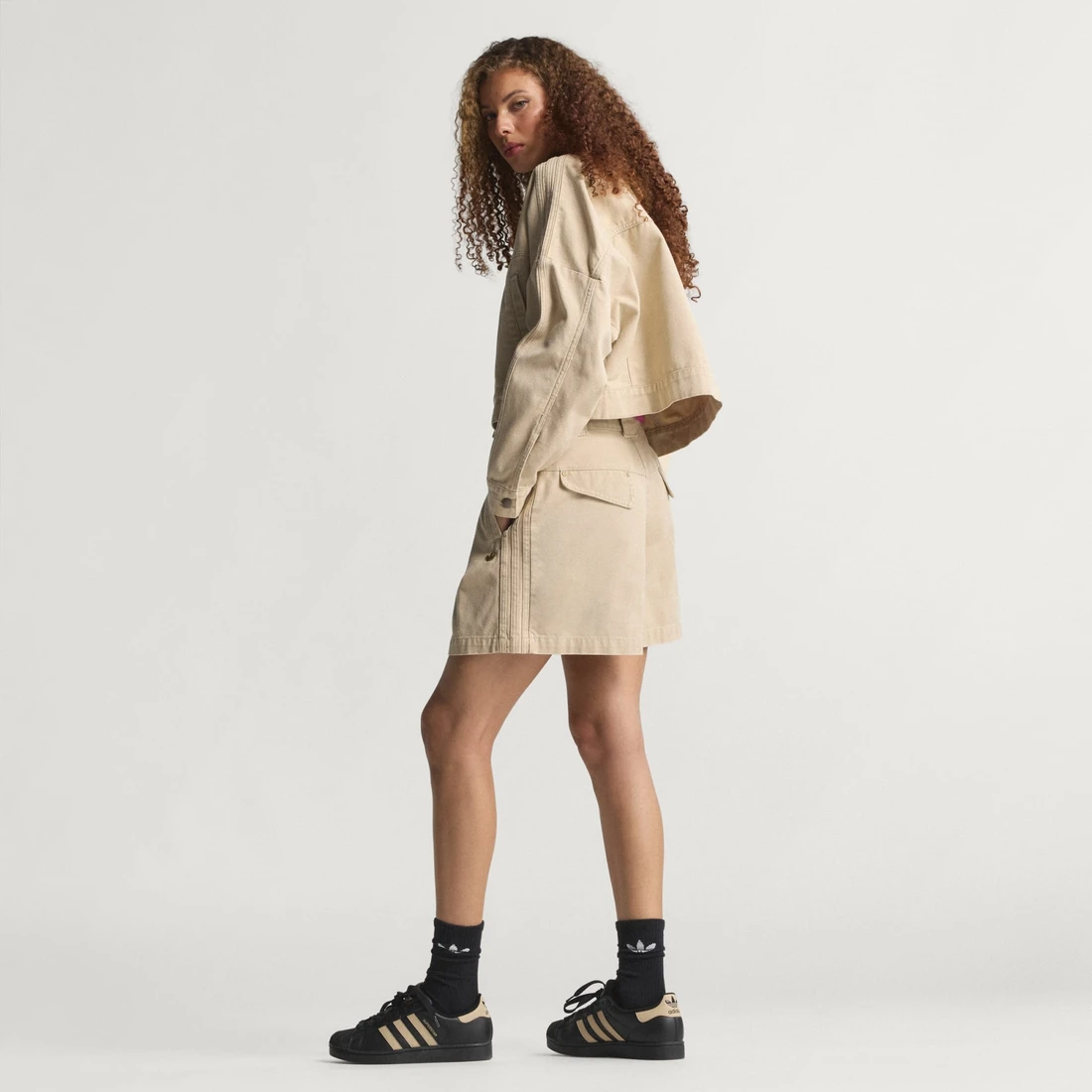 아디다스 캔버스 트랙 탑 재킷 KE1069