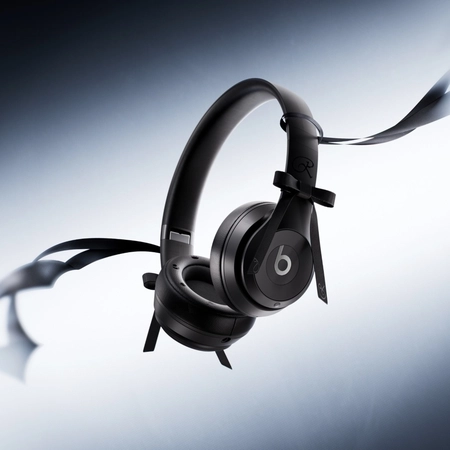 제니 x 비츠 솔로 4 오닉스 블랙