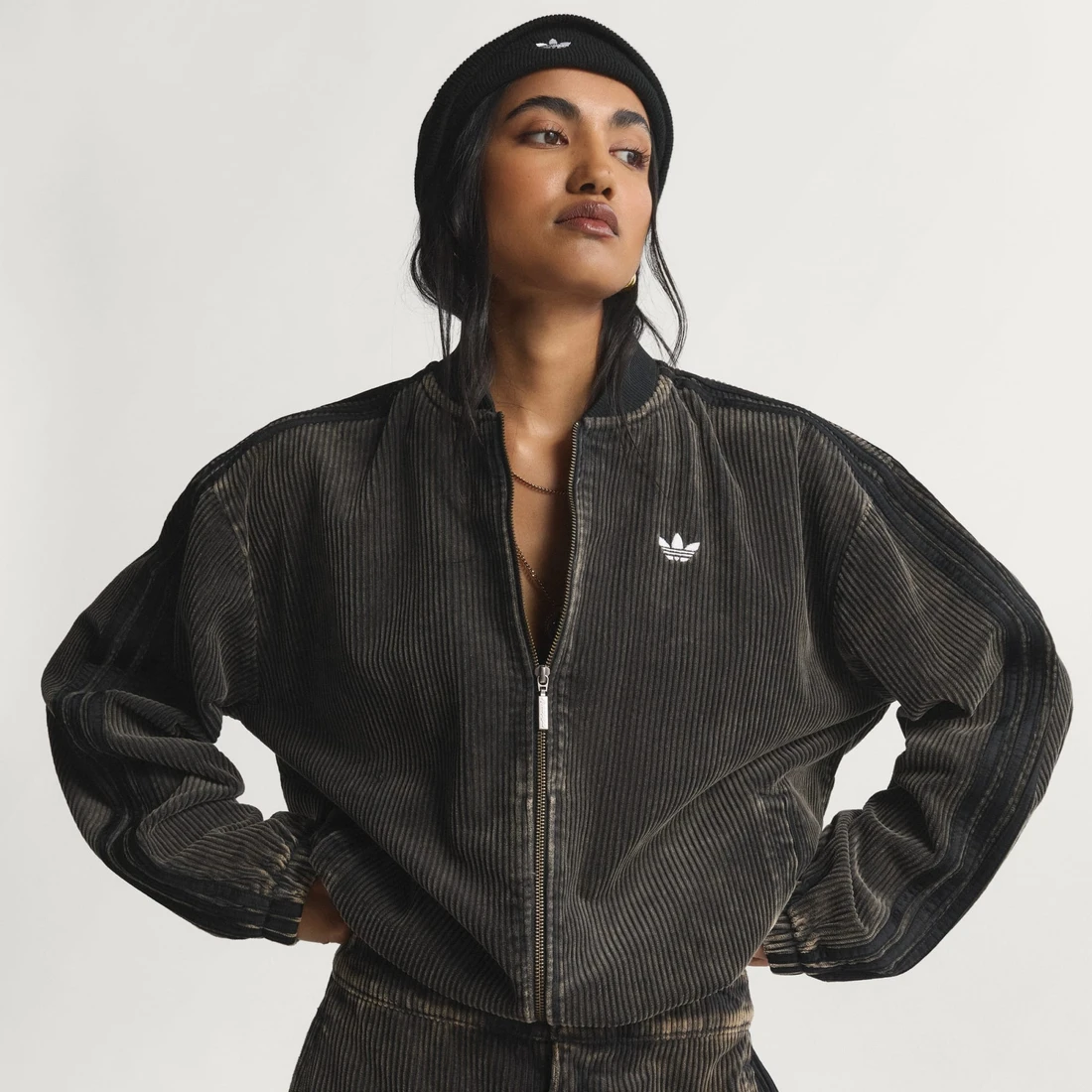 아디다스 코듀로이 SST 재킷 KE5030