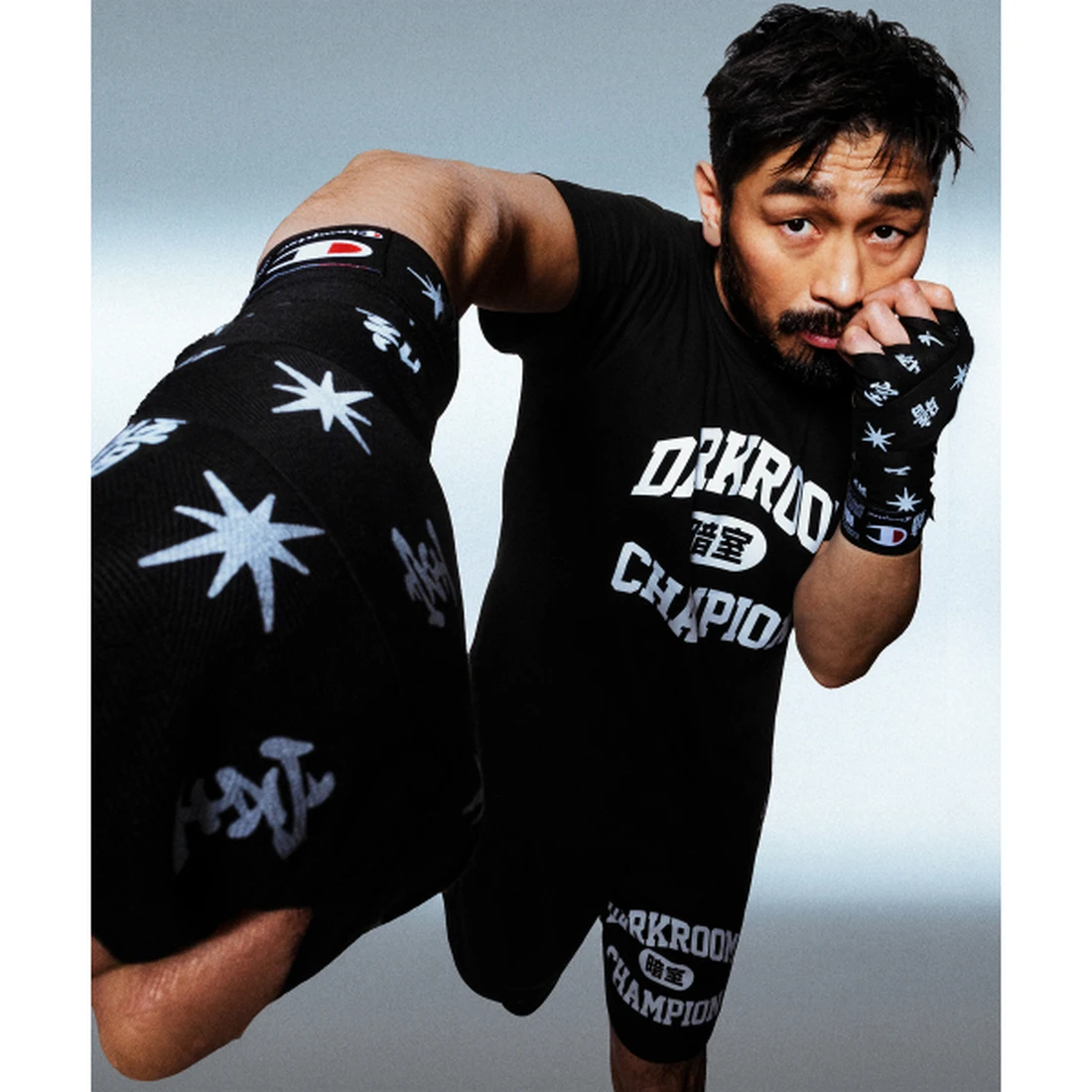 챔피온 X 다크룸 스튜디오 핸드랩 블랙 CHPU261KCJP010BK