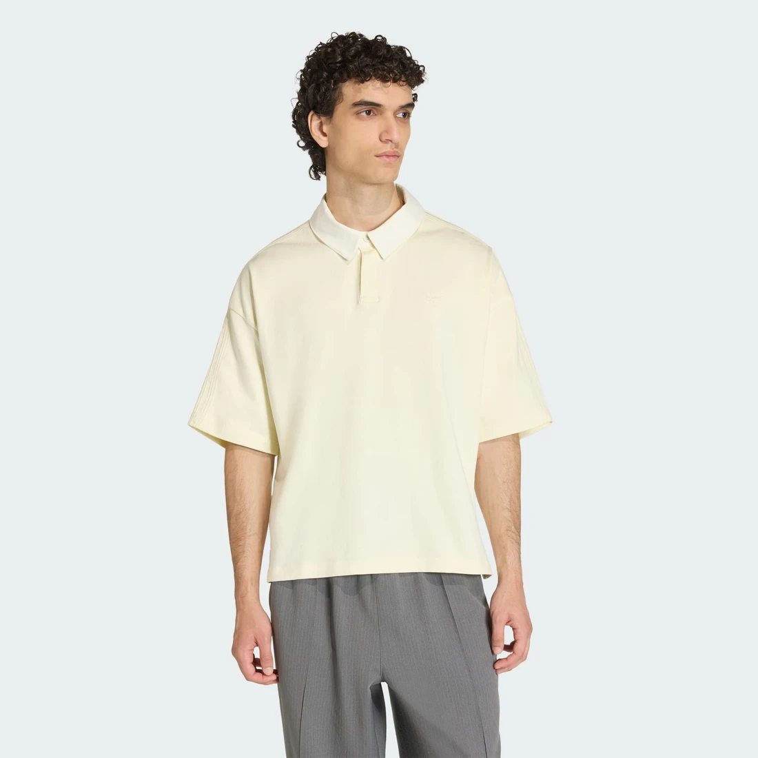 아디다스 프리미엄 에센셜 티셔츠 KD6570