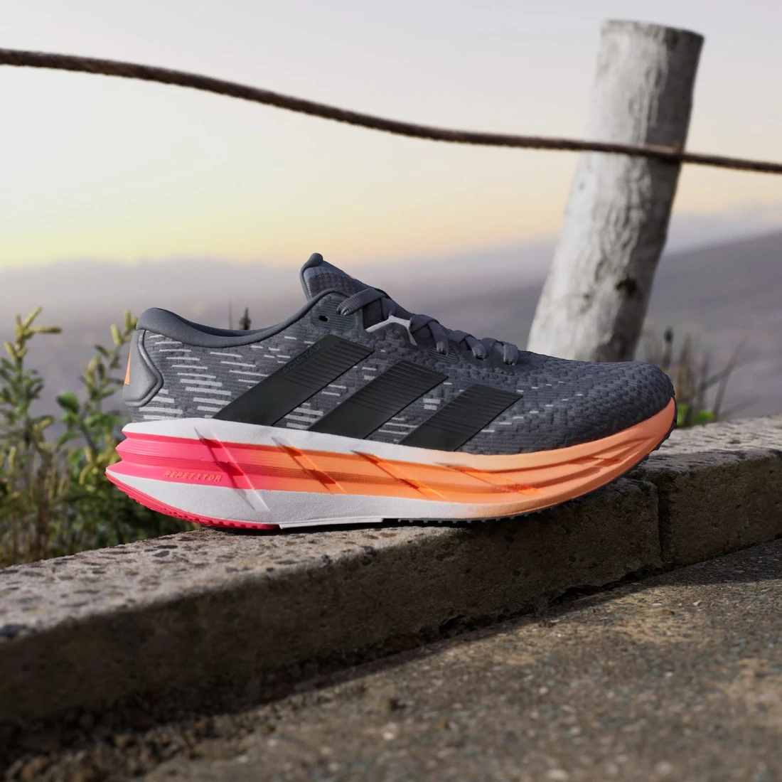 아디다스 아디스타 4 러닝화 JP6576