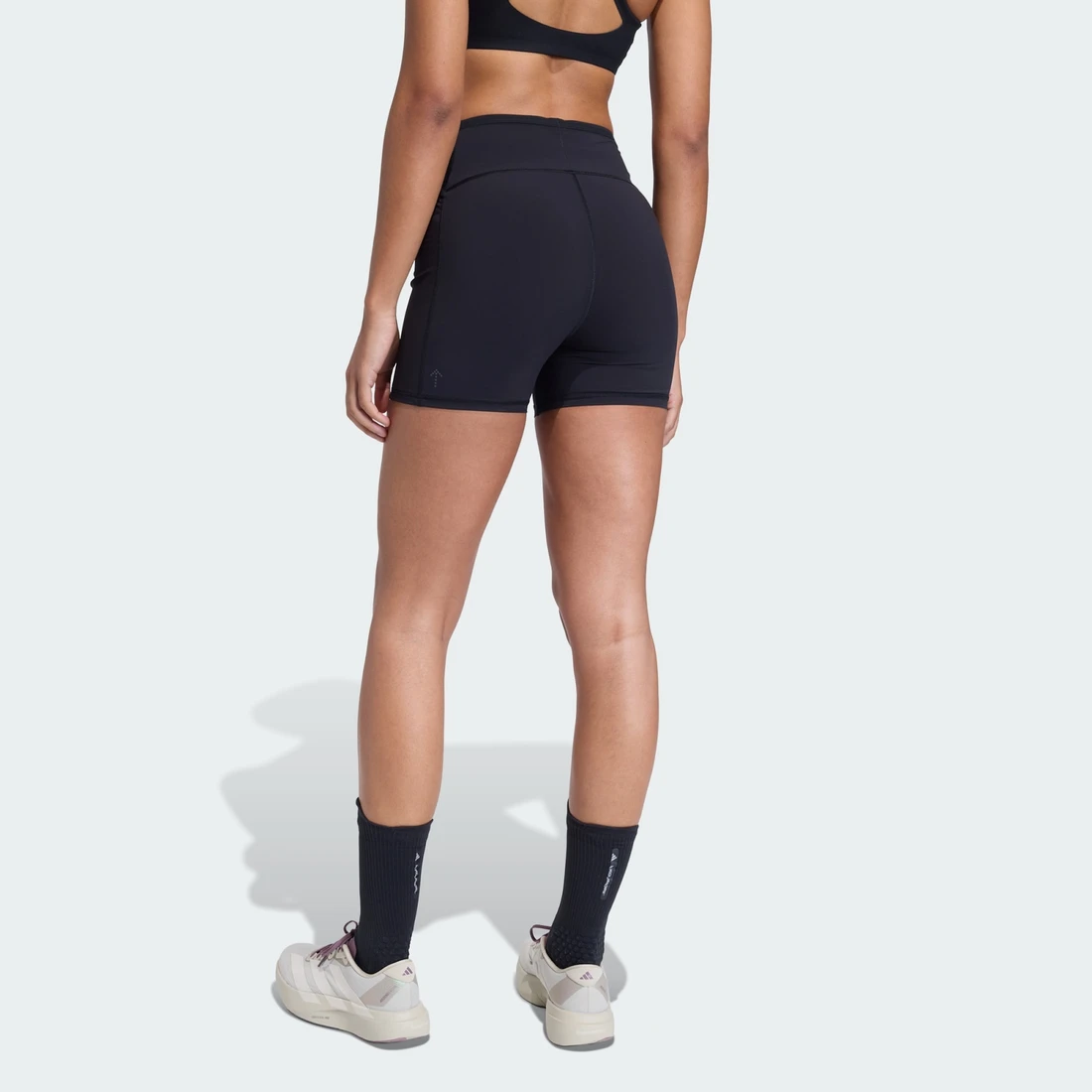 아디다스 x 에르마노스 쿠모리 4인치 숏 레깅스 블랙 - KR 사이즈 우먼스 KF0990