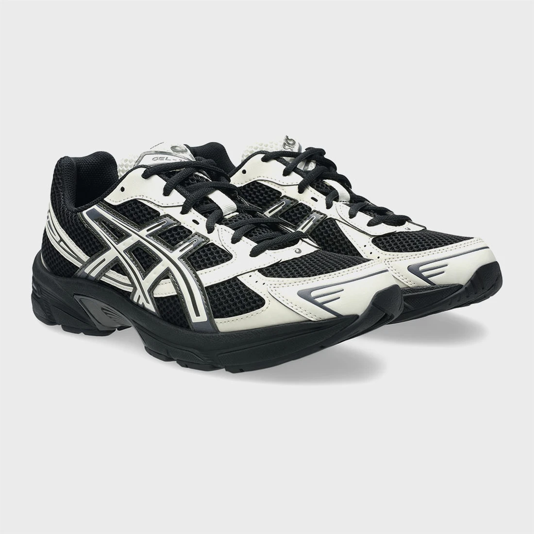 아식스 젤 1130 블랙 크림 1203A609-001