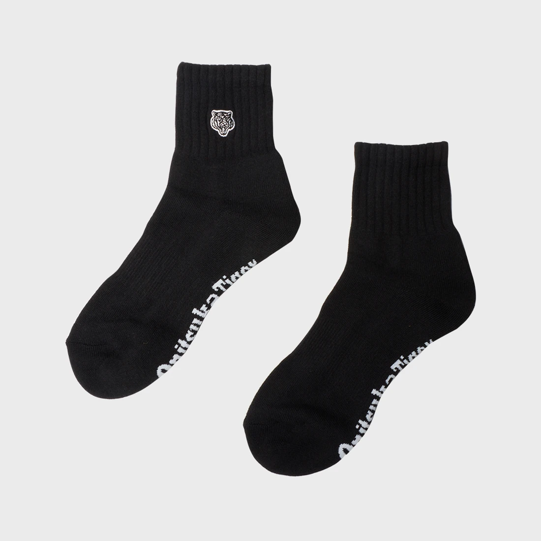 오니츠카 타이거 숏 삭스 3183B123-001